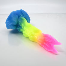 Load image into Gallery viewer, V2SBL99 Snark's Maw Small 0030 UV GITD