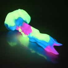 Load image into Gallery viewer, V3MBM12 Snark's Maw Medium 0050 UV GITD