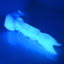 Load image into Gallery viewer, V3XDK67 Snark's Maw Medium 0020 UV GITD