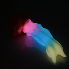 Load image into Gallery viewer, V2XBN31 Snark's Maw Small 0020 UV GITD