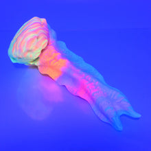 Load image into Gallery viewer, V2SBN30 Snark's Maw Small 0030 UV GITD