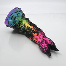 Load image into Gallery viewer, V2SBN29 Snark's Maw Small 0030 UV GITD