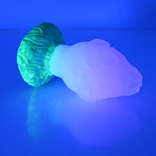 Load image into Gallery viewer, F4TCL73 Dragonfruit Plug Large NC 0031 UV