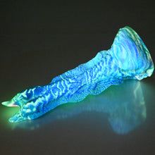 Load image into Gallery viewer, V2MBN27 Snark's Maw Small 0050 UV GITD
