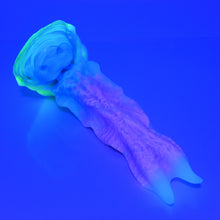 Load image into Gallery viewer, V2MBN26 Snark's Maw Small 0050 UV GITD
