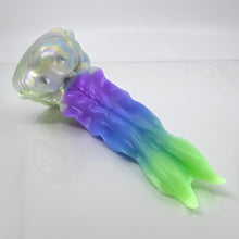Load image into Gallery viewer, V3MBN09 Snark's Maw Medium 0050 UV GITD