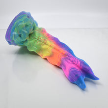 Load image into Gallery viewer, V3SBN45 Snark's Maw Medium 0030 UV GITD