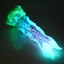 Load image into Gallery viewer, V3MBN38 Snark's Maw Medium 0050 UV GITD