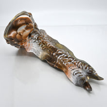 Load image into Gallery viewer, V3MBN35 Snark's Maw Medium 0050 UV GITD