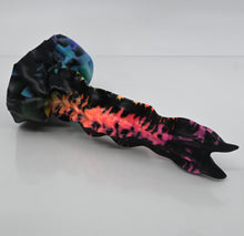 Load image into Gallery viewer, V2SDM15 Snark's Maw Small 0030 UV GITD