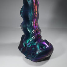 Load image into Gallery viewer, V3TDM19 Snark's Maw Medium NC 0031 CS