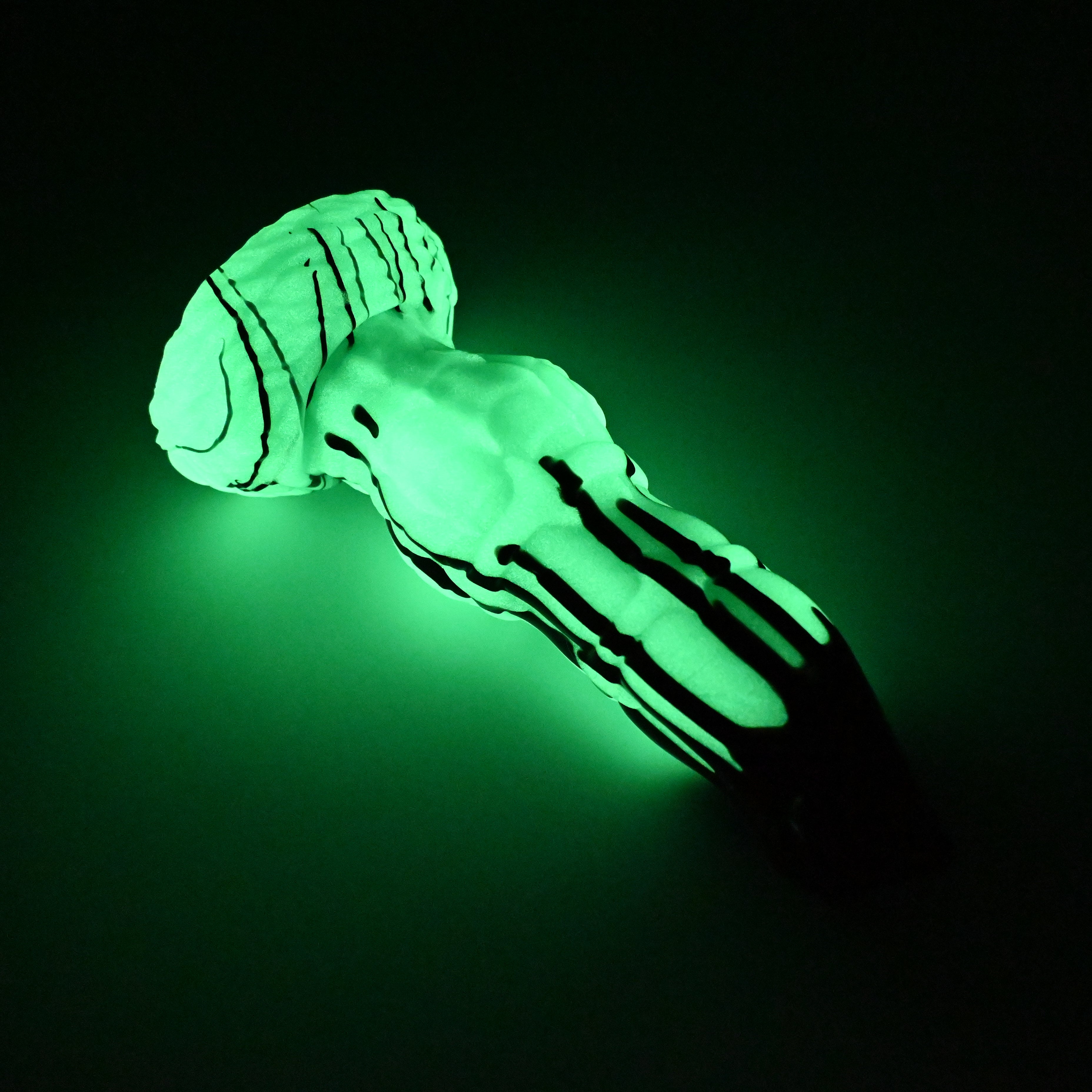 H3XJR87 Hellion Medium 0020 UV GITD