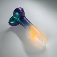 Load image into Gallery viewer, Q3THQ96u Aquus Medium NC 0031 UV GITD CS GHU
