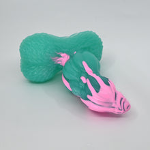 Load image into Gallery viewer, Y2SFN27 Kong Small 0030 UV GITD *FLOP*
