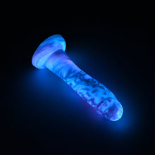 Load image into Gallery viewer, Z2SHR40 Caelus Small 0030 UV GITD
