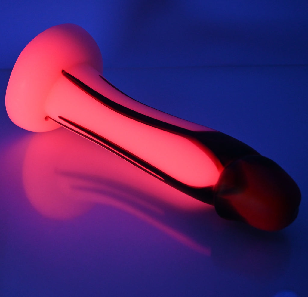 Z4MEM70 Caelus Large 0050 UV GITD