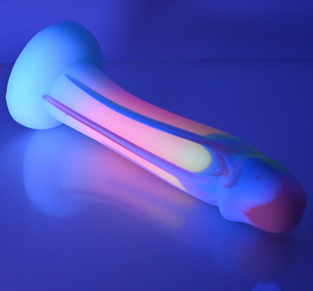 Z4MEM72 Caelus Large 0050 UV GITD