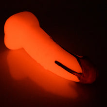 Load image into Gallery viewer, T2MEL82 Titan Small 0050 UV GITD

