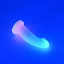 Load image into Gallery viewer, T2SHP97 Titan Small 0030 UV GITD
