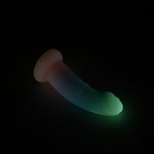 Load image into Gallery viewer, T2SHP97 Titan Small 0030 UV GITD
