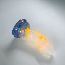 Load image into Gallery viewer, 32THQ03 Celia Small NC 0031 UV GITD CS
