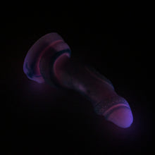 Load image into Gallery viewer, 33MHQ04 Celia Medium 0050 UV GITD *PROTOTYPE*
