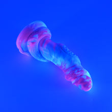 Load image into Gallery viewer, 33SHQ07u Celia Medium 0030 UV GITD GHU
