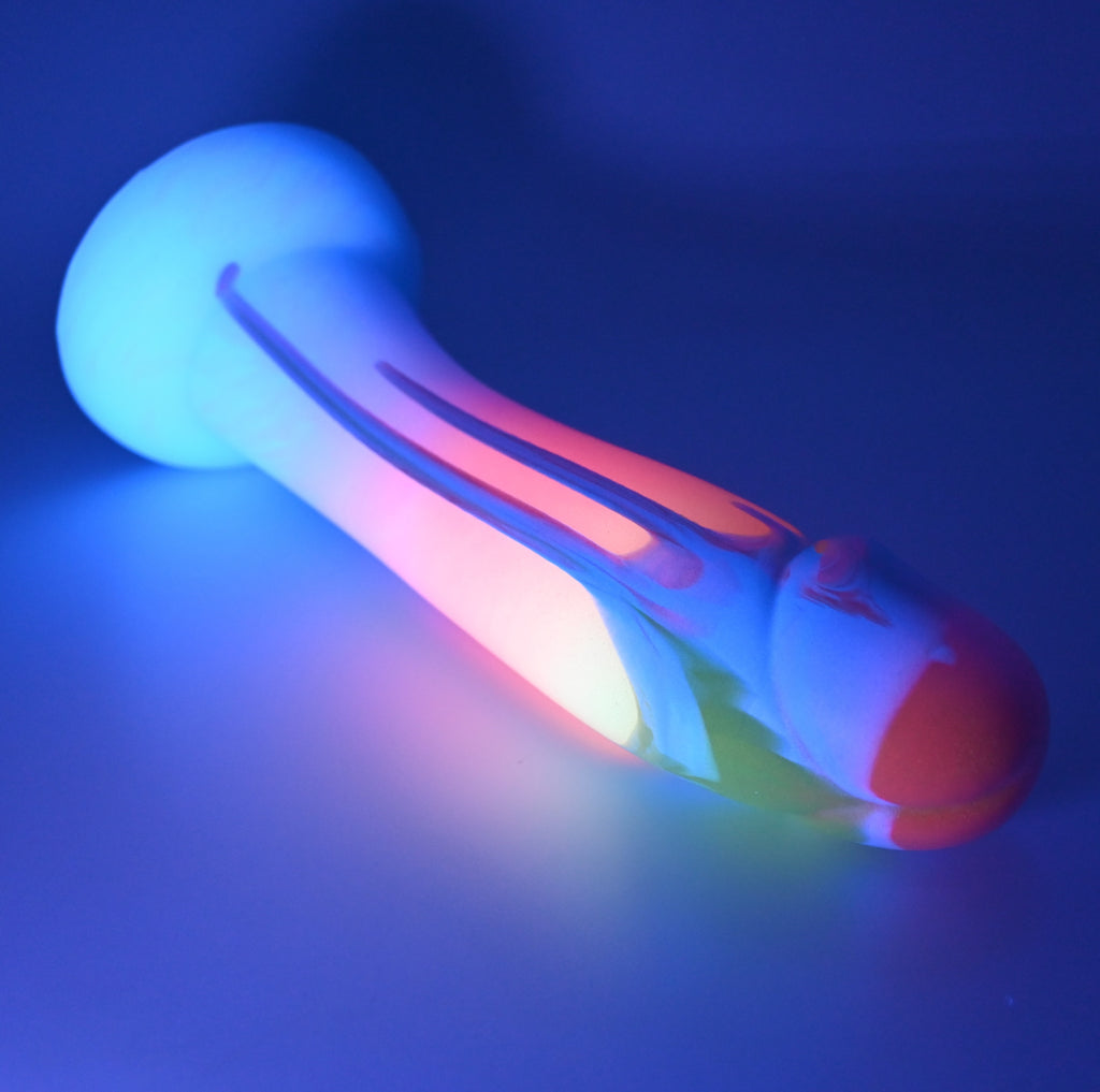 Z4SGR15 Caelus Large 0030 UV GITD
