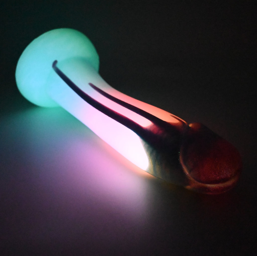 Z4SGR15 Caelus Large 0030 UV GITD