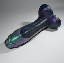 Load image into Gallery viewer, Q2XFP26 Aquus Small 0020 CS
