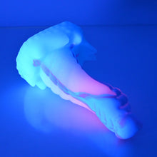 Load image into Gallery viewer, S2XEL78 Snark Small 0020 UV GITD
