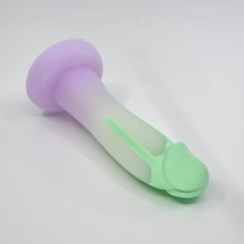 Load image into Gallery viewer, Z1SFQ11 Caelus Mini 0030 UV GITD
