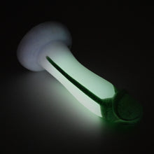 Load image into Gallery viewer, Z2SFQ15 Caelus Small 0030 UV GITD
