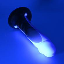 Load image into Gallery viewer, Z2SFQ16 Caelus Small 0030 UV GITD
