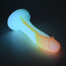 Load image into Gallery viewer, Z2MFQ17 Caelus Small 0050 UV GITD
