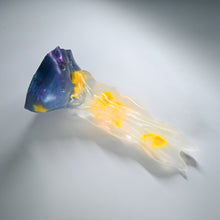 Load image into Gallery viewer, V2THR21 Snark&#39;s Maw Small NC 0031 UV GITD CS
