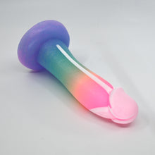 Load image into Gallery viewer, Z2MFQ18 Caelus Small 0050 UV GITD
