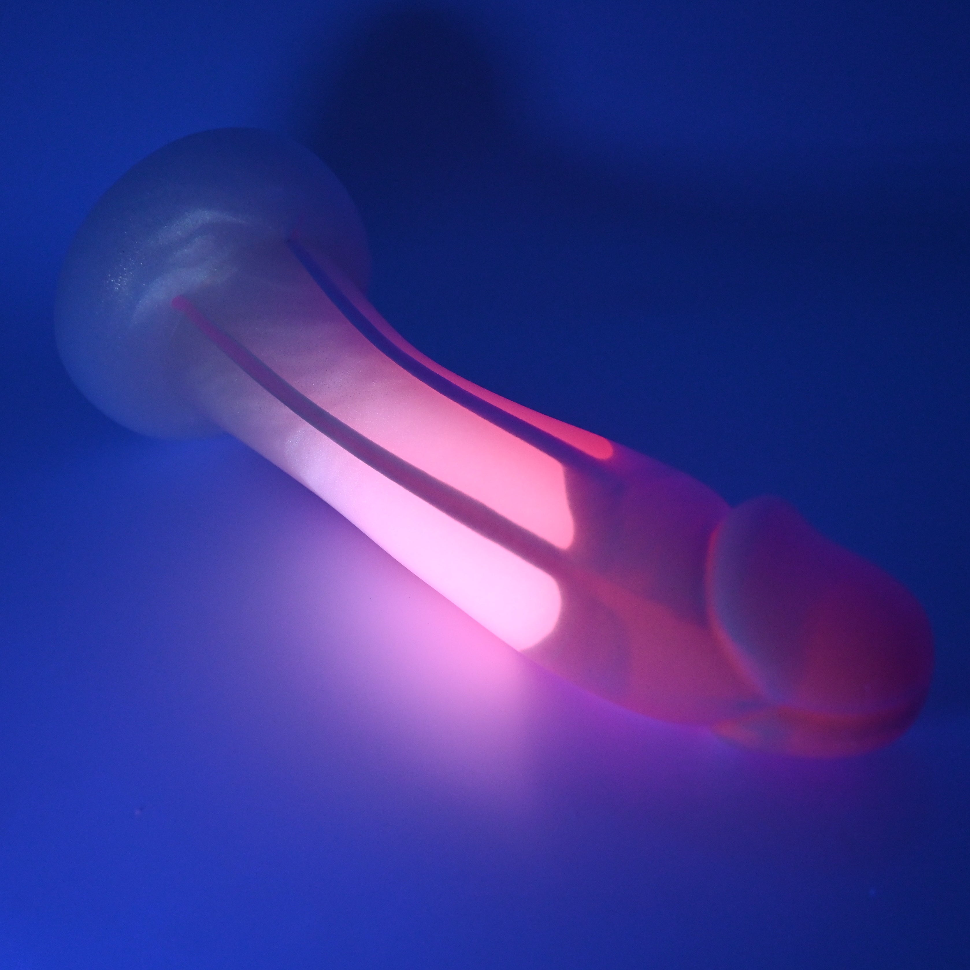 Z4SFQ39 Caelus Large 0030 UV GITD
