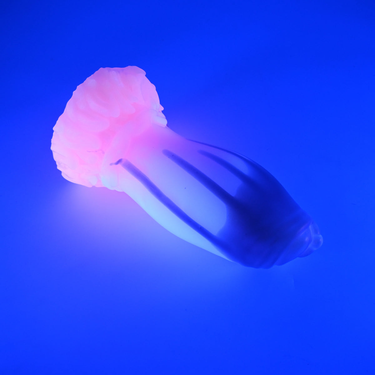 84XJT32 Hue Large 0020 UV GITD CS *FLOP*
