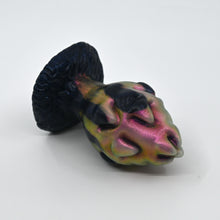 Load image into Gallery viewer, F1MGP44 Dragonfruit Plug Mini 0050 CS
