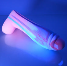 Load image into Gallery viewer, Q4SEP84 Aquus Large 0030 UV GITD
