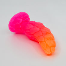 Load image into Gallery viewer, B1MFN76 Flora Mini 0050 UV GITD
