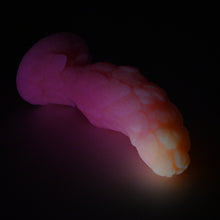 Load image into Gallery viewer, B2MFN79 Flora Small 0050 UV GITD
