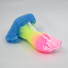 Load image into Gallery viewer, X2MFQ06 Shin Small 0050 UV GITD
