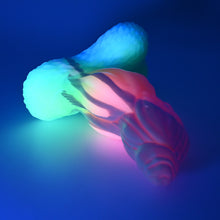 Load image into Gallery viewer, Y3MFQ09 Kong Medium 0050 UV GITD
