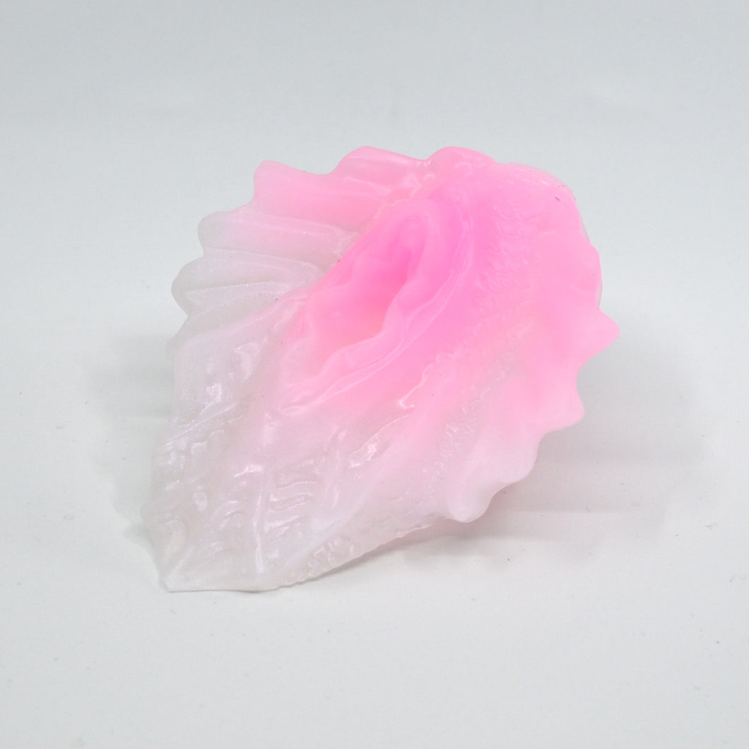 C2SFQ59 Calypso Small 0030 UV GITD