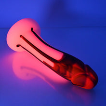 Load image into Gallery viewer, Z3SEP67 Caelus Medium 0030 UV GITD
