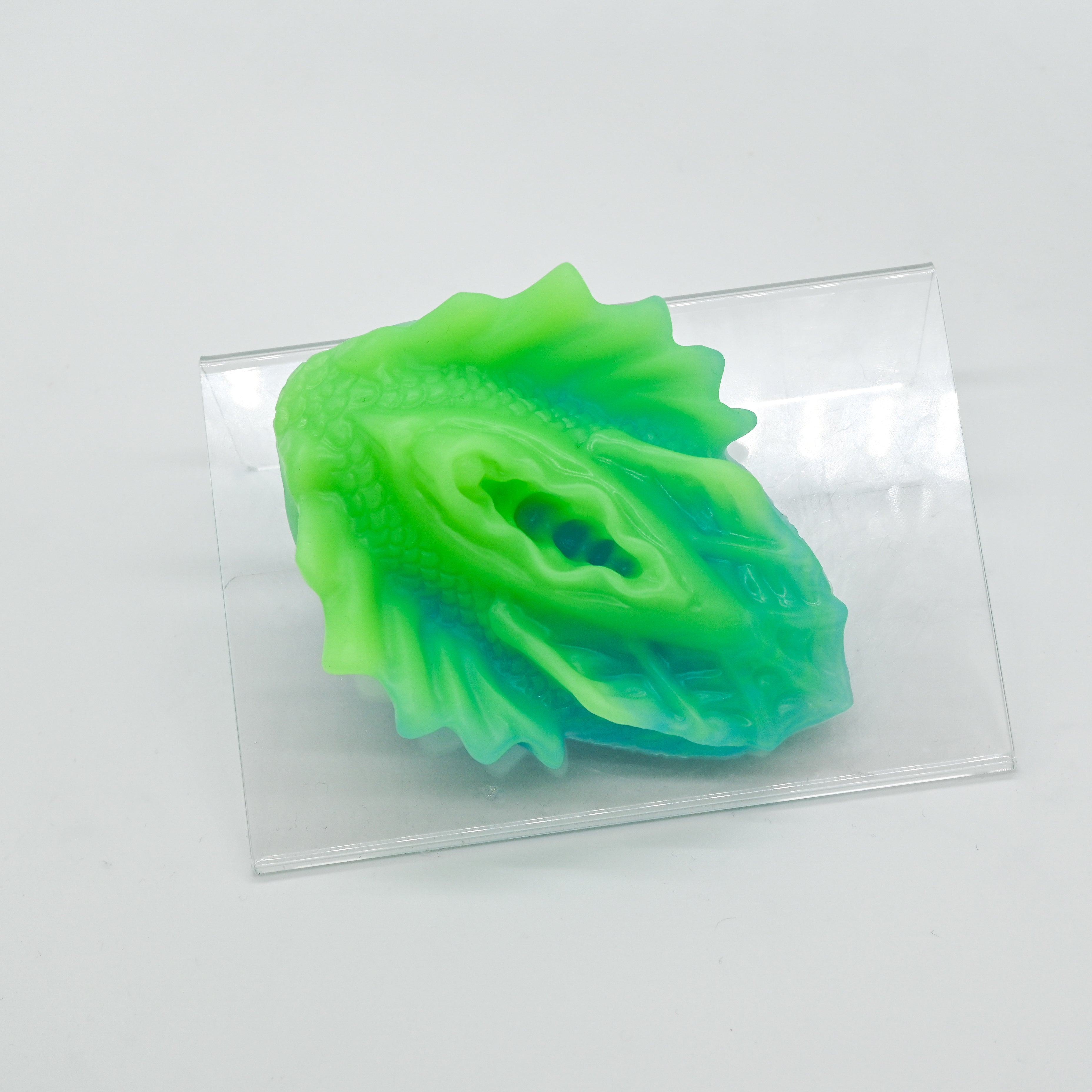 C2MJV39 Calypso Small 0050 UV GITD