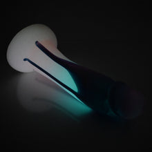 Load image into Gallery viewer, Z4SEP79 Caelus Large 0030 UV GITD
