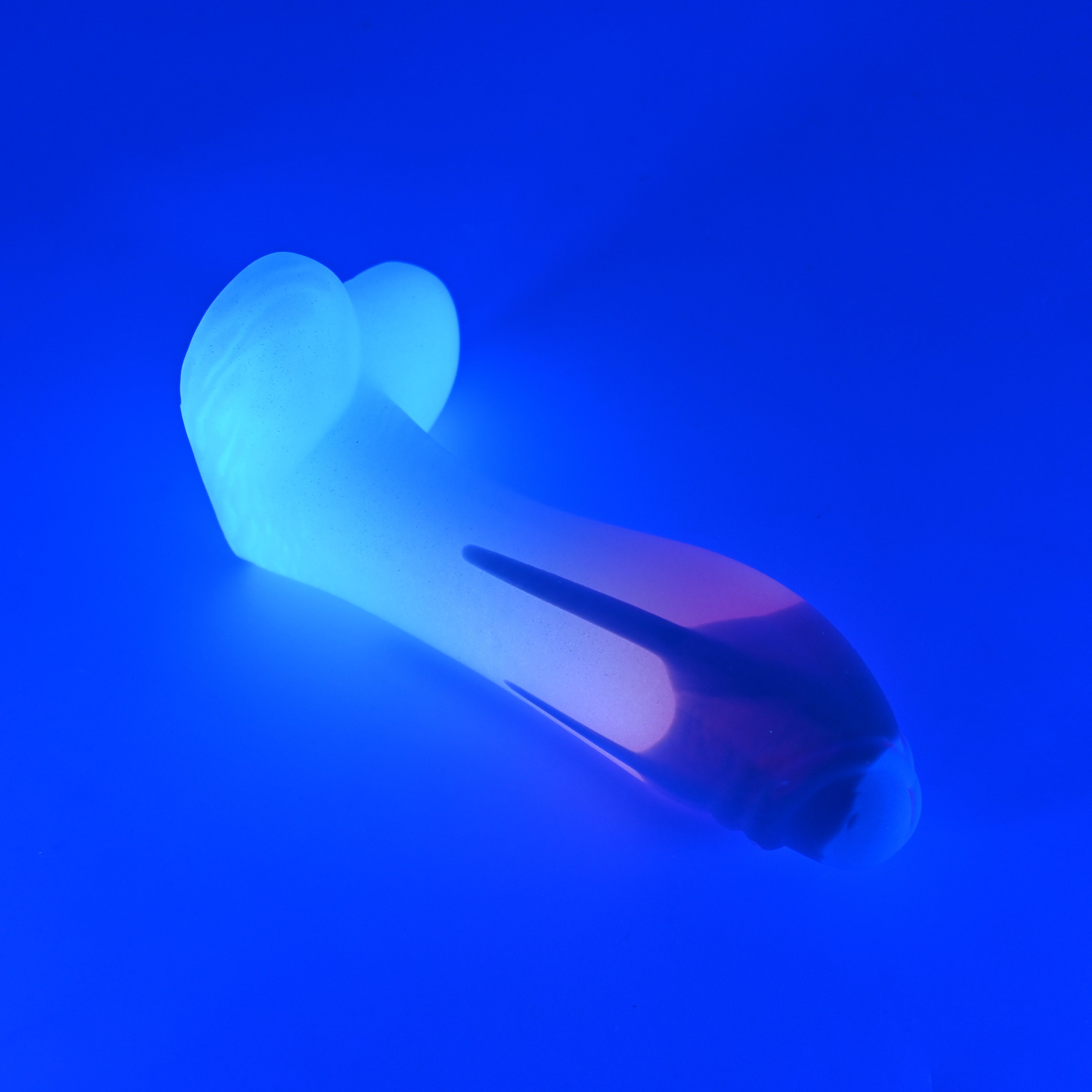Q2SJV90 Aquus Small 0030 UV GITD